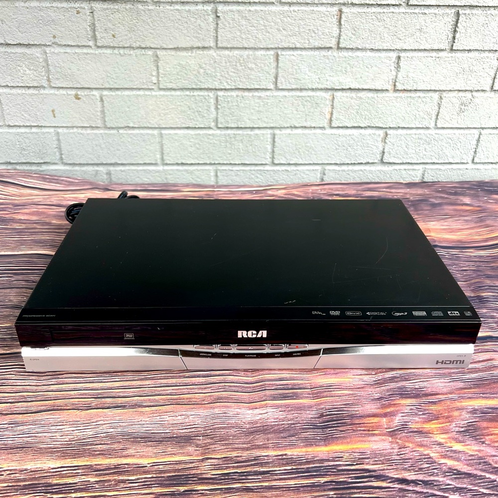 RCA DVD Player Recorder Burner DVDR works